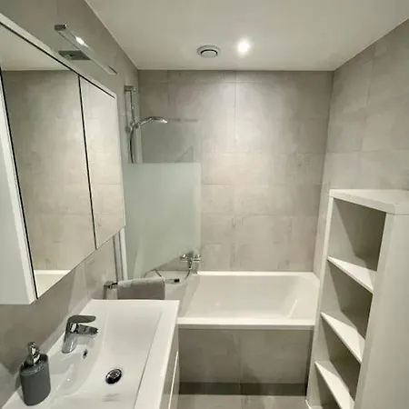 New 3 Bedrooms In Center With Terrace & Parking -142-92 * Luxembourg